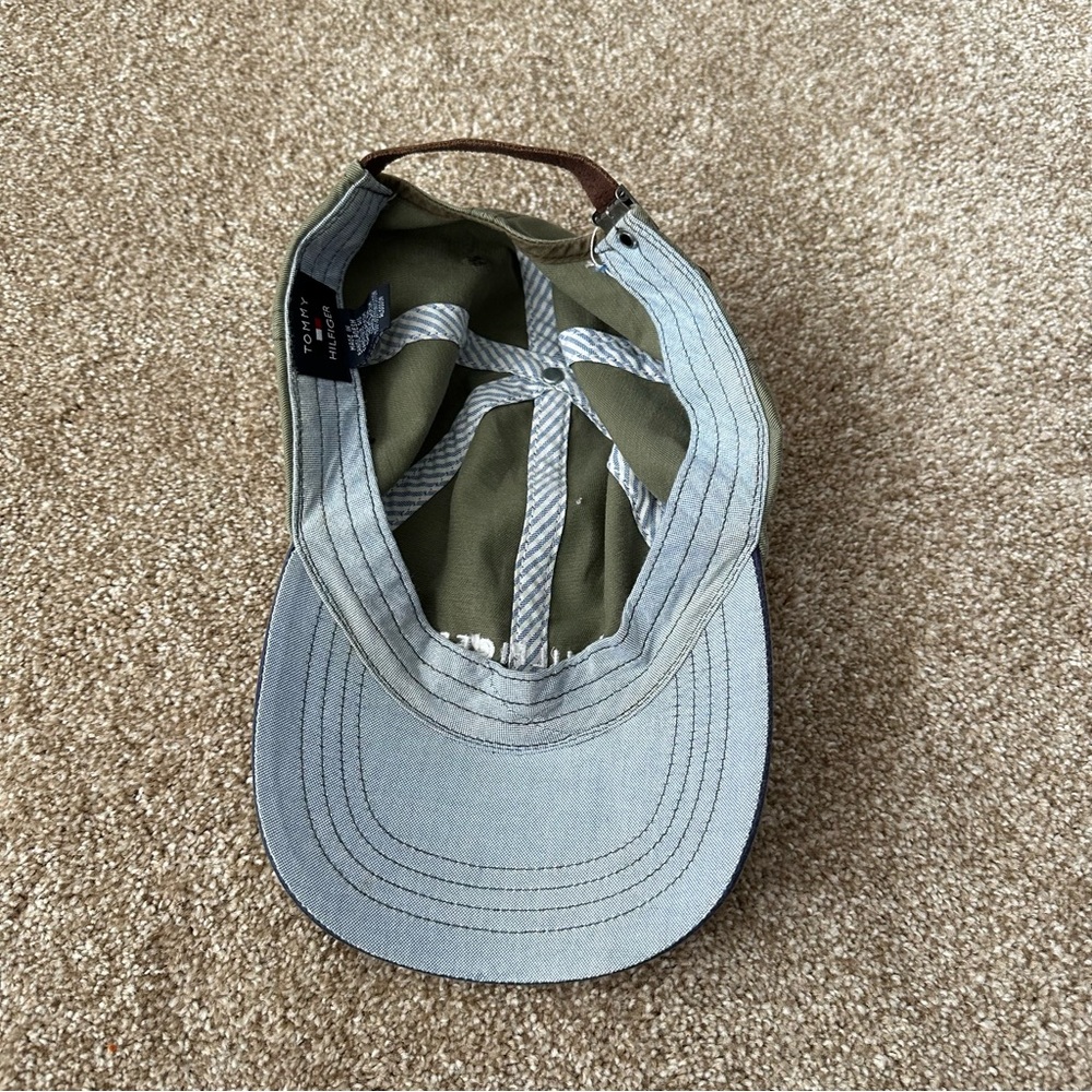 Tommy Hilfiger Olive Green Baseball Cap with Logo - Picture 6 of 8